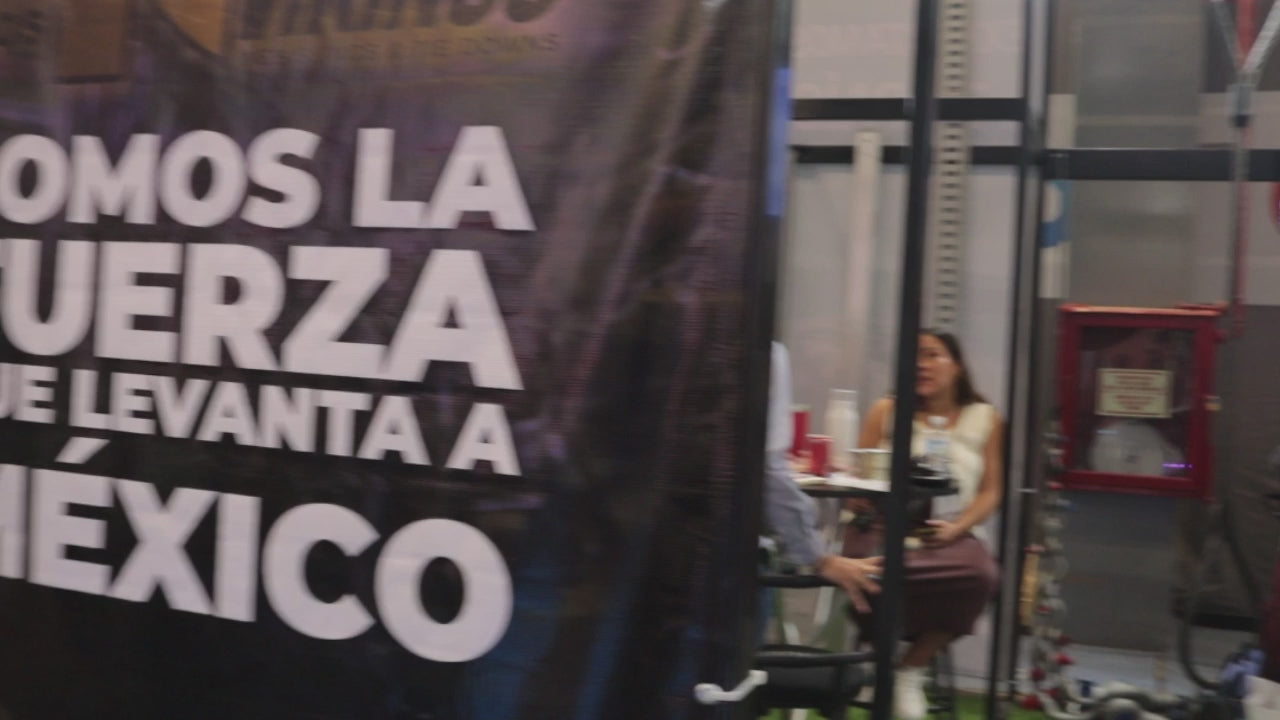 Cargar video: 